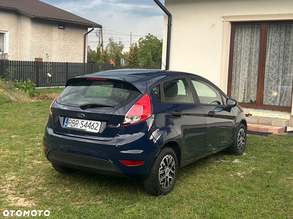 Ford Fiesta - 8