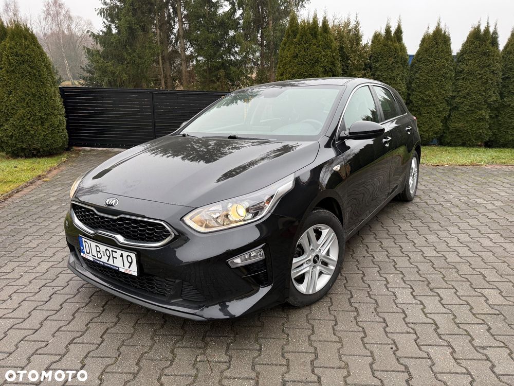 Kia Ceed 1.6 CRDi 136 ISG Spirit - 1