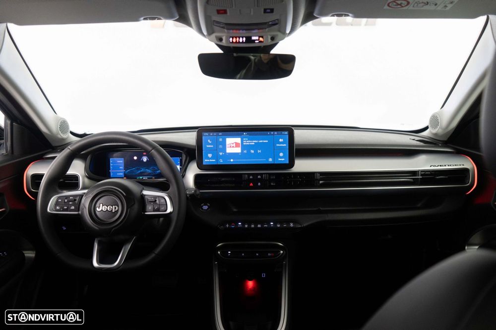 Jeep Avenger 54 kWh Summit - 24