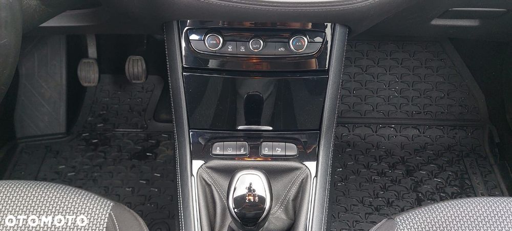 Opel Grandland X 1.6 D Start/Stop Business Edition - 16