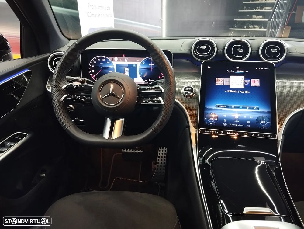 Mercedes-Benz GLC 300 de Coupe 4Matic - 18