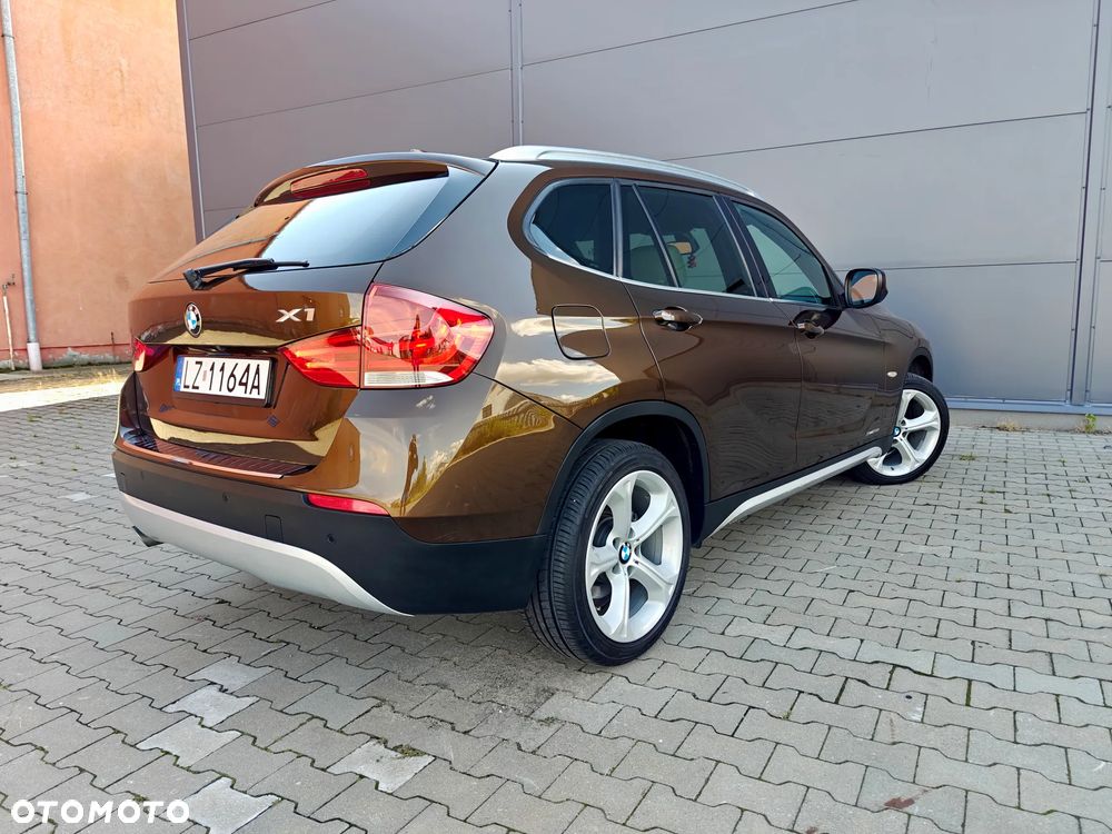 BMW X1 xDrive20d - 4
