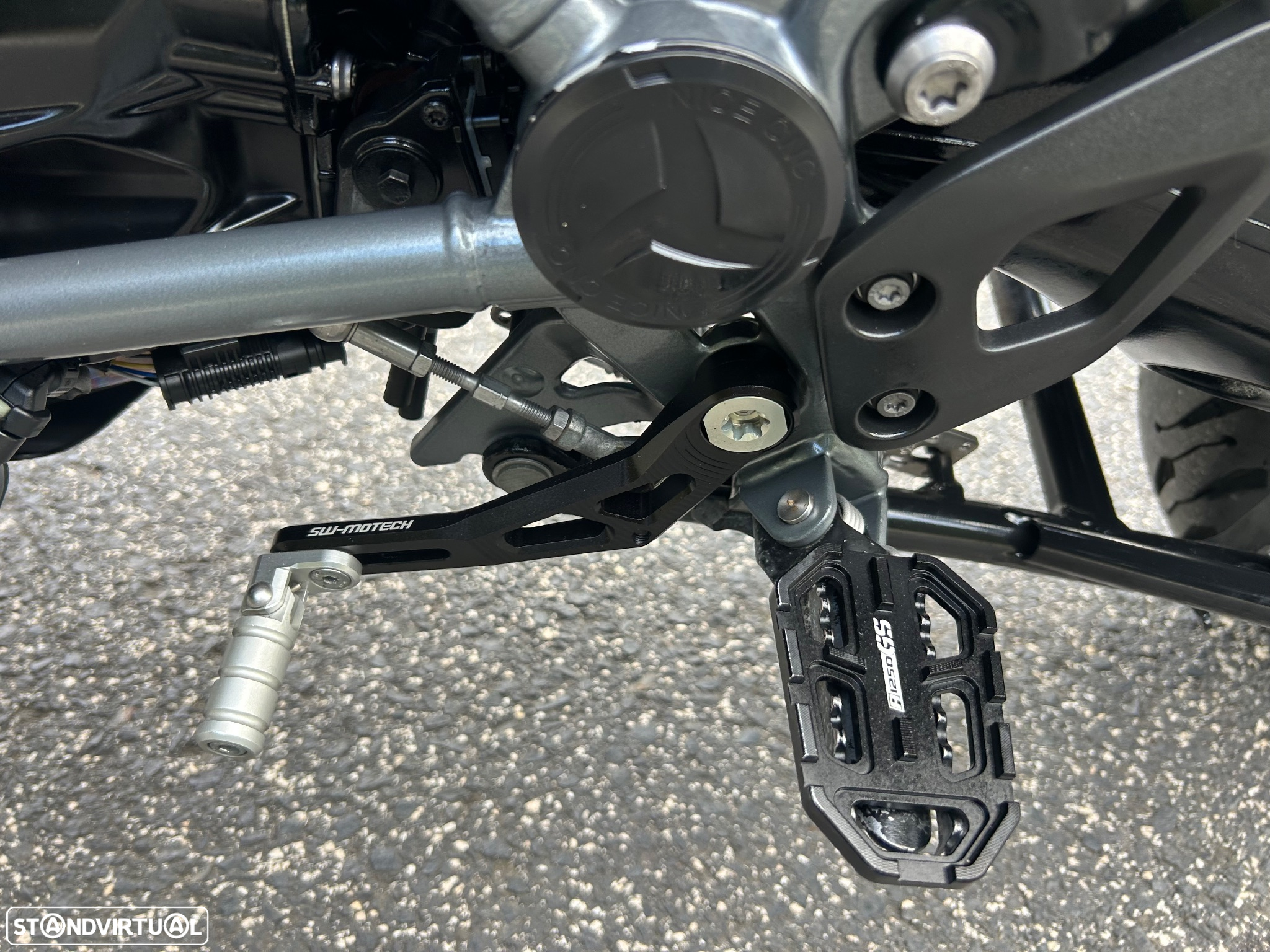 BMW R 1250 GS Exclusive Versão Low - 31