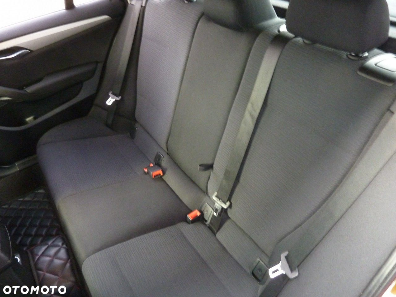 BMW X1 - 13