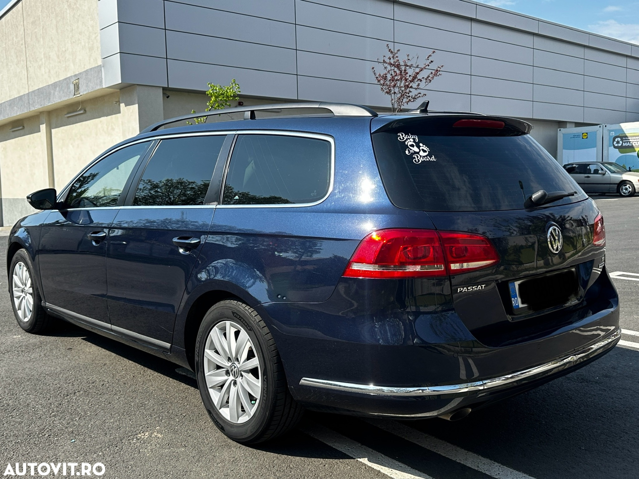 Volkswagen Passat Variant 1.6 TDI BlueMotion - 3