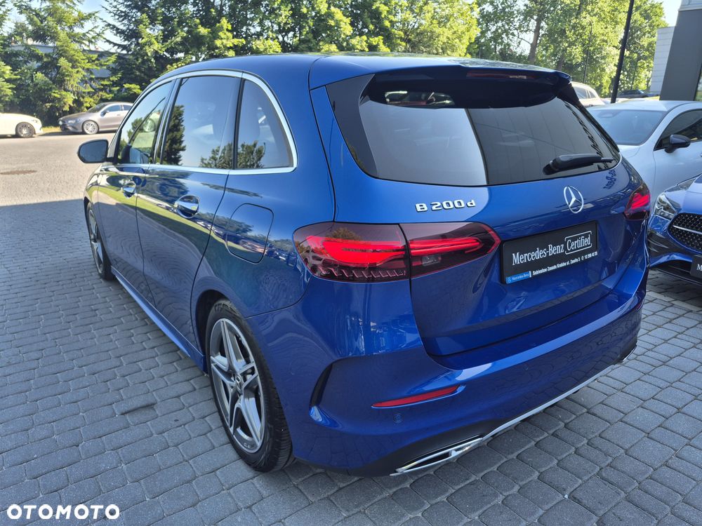 Mercedes-Benz Klasa B 200 d AMG Line 8G-DCT - 10