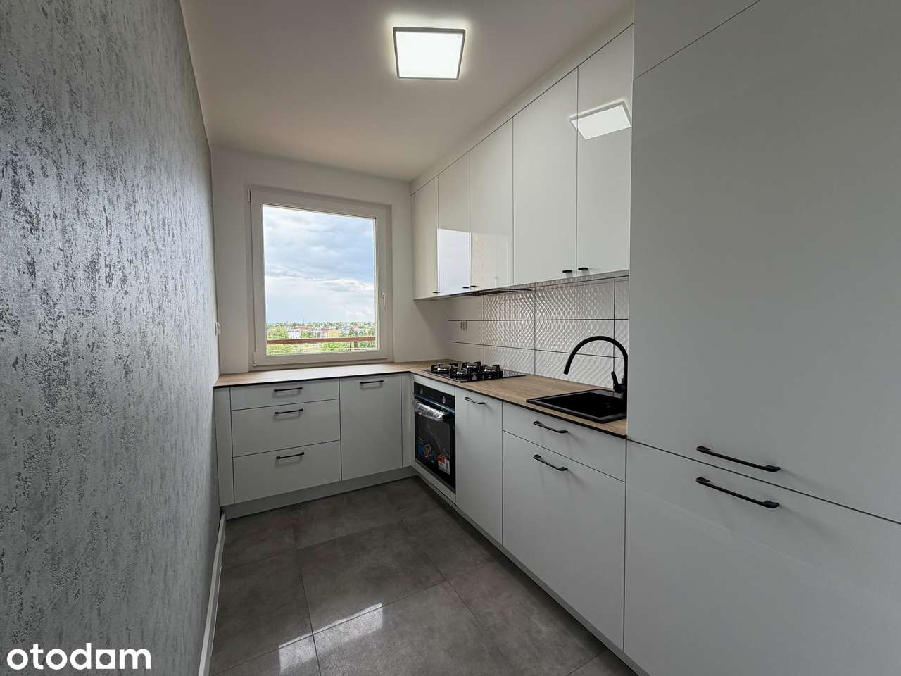 GOTOWE OD RĘKI! 4-pokojowe mieszkanie 61,64 m² po generalnym remoncie!