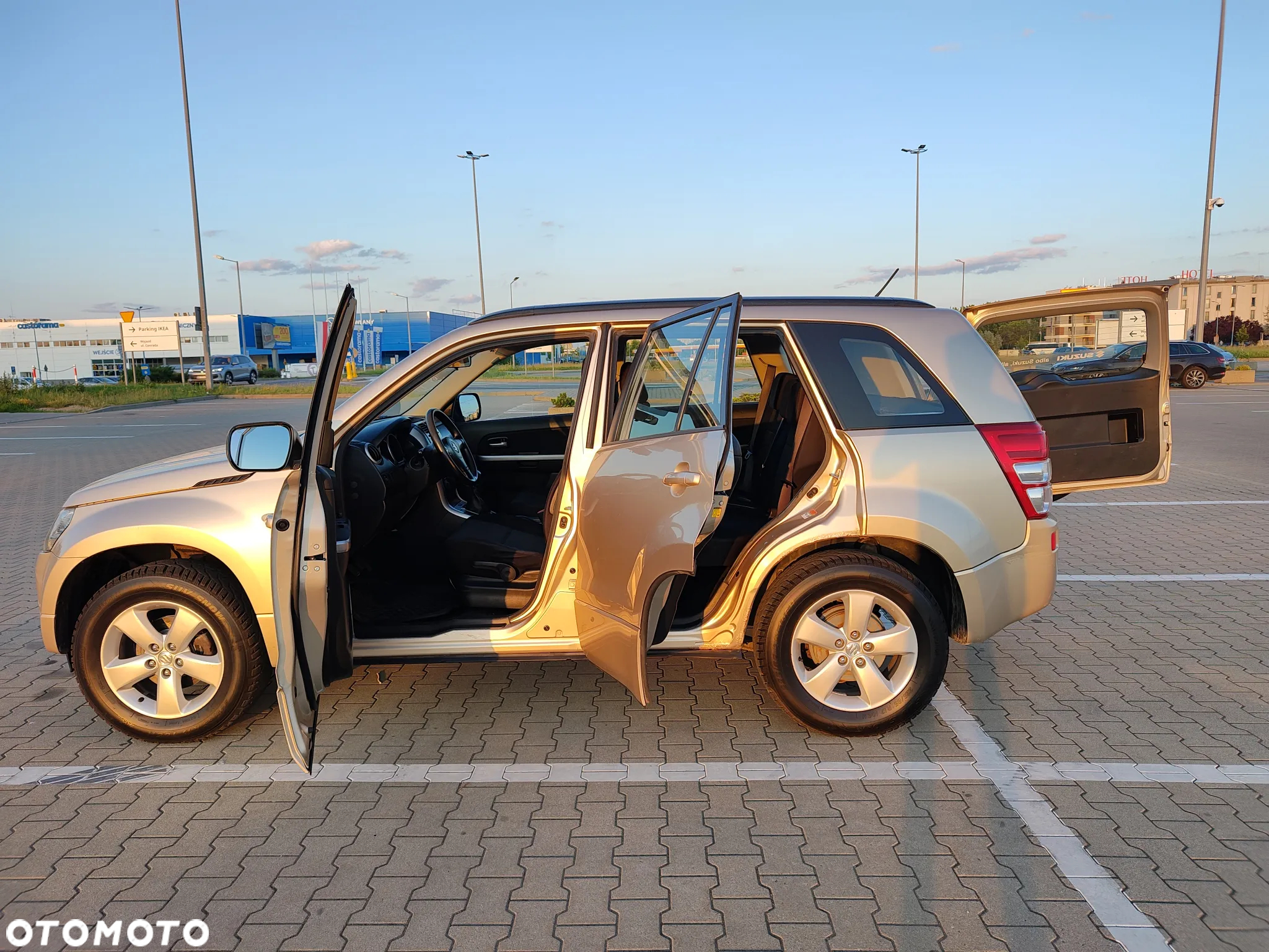 Suzuki Grand Vitara 2.0 - 5