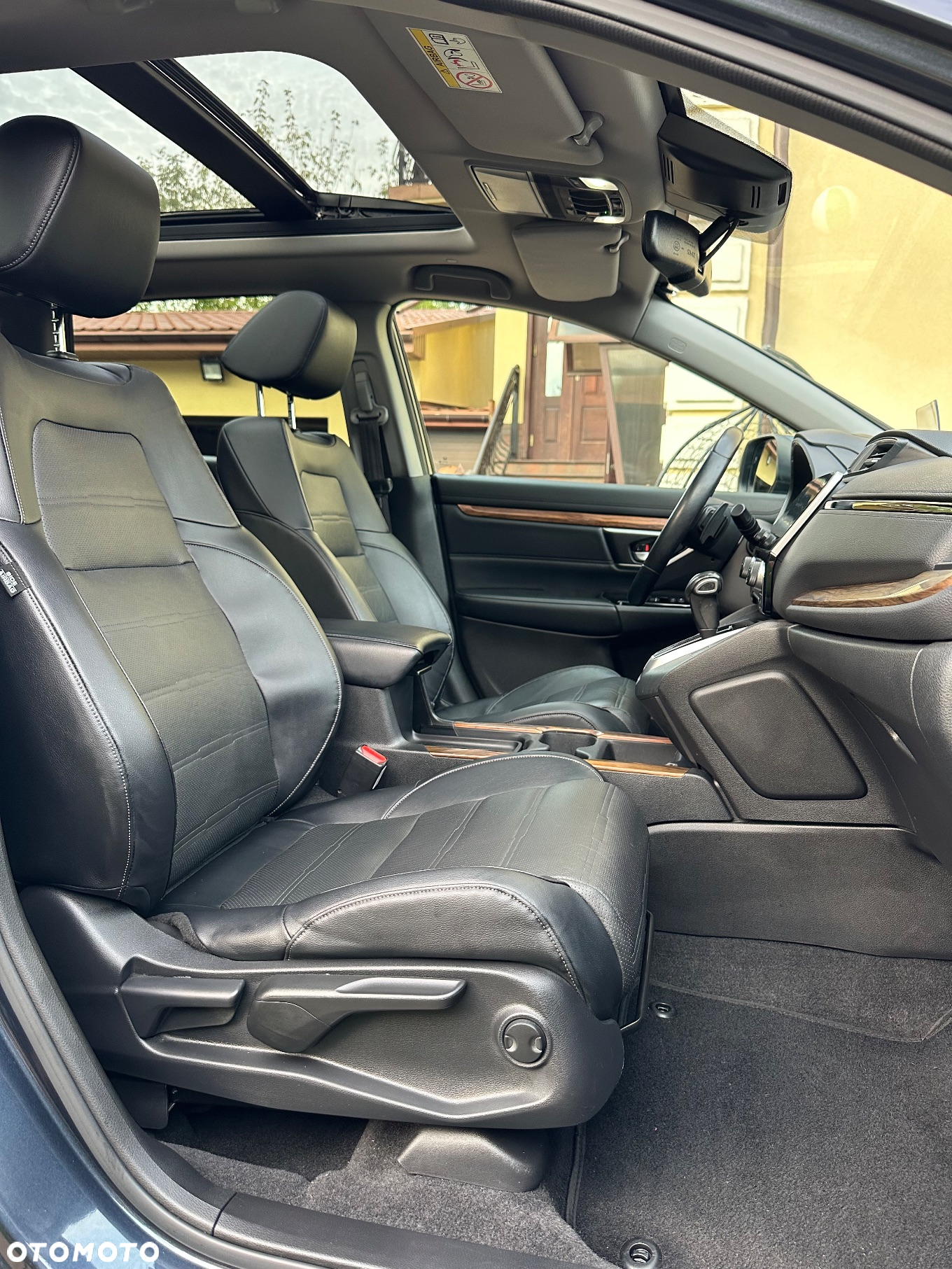 Honda CR-V 1.5T 4WD CVT Executive - 26