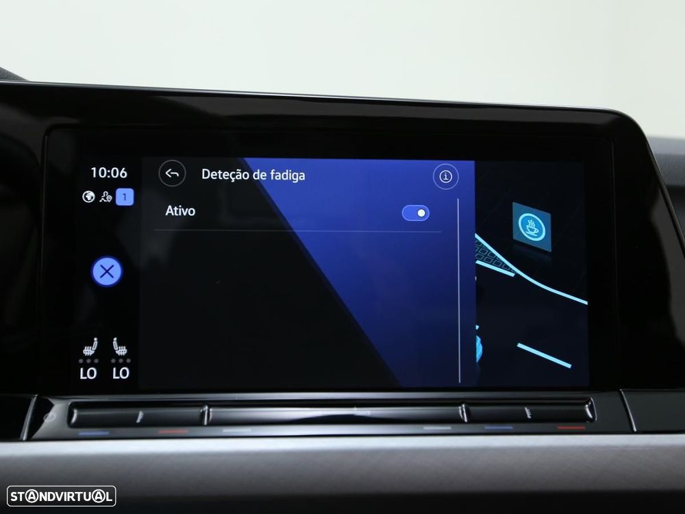 VW Golf Variant 2.0 TDi SCR DSG Active - 25