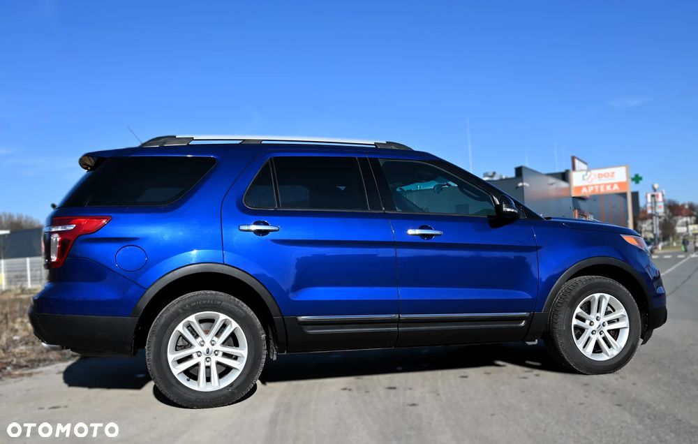 Ford Explorer - 14