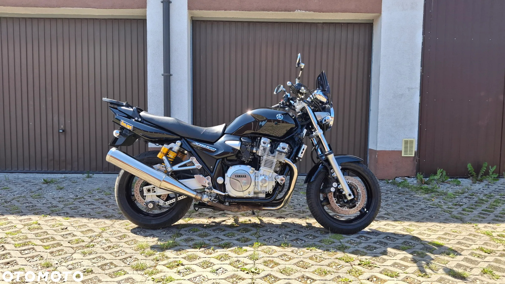 Yamaha XJR - 6