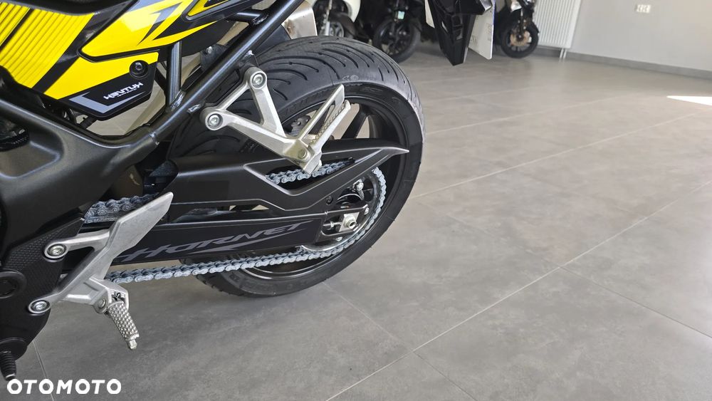 Honda Hornet - 19