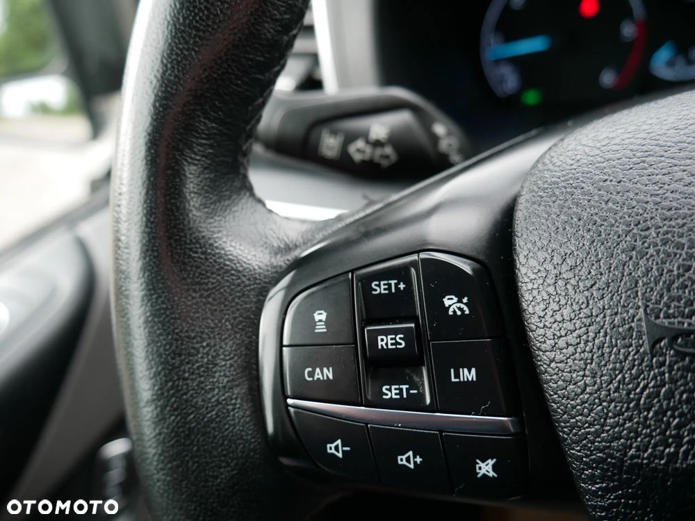 Ford Tourneo Custom 320 L2H1 VA Autm Titanium - 38
