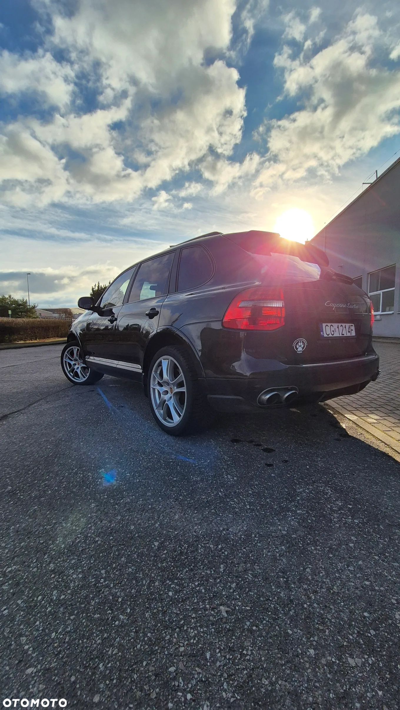 Porsche Cayenne Turbo - 1