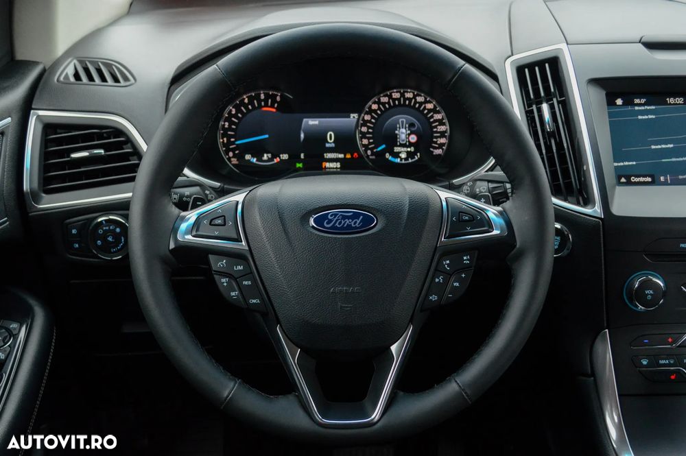 Ford Edge 2.0 TDCi Bi-Turbo 4x4 Titanium - 37