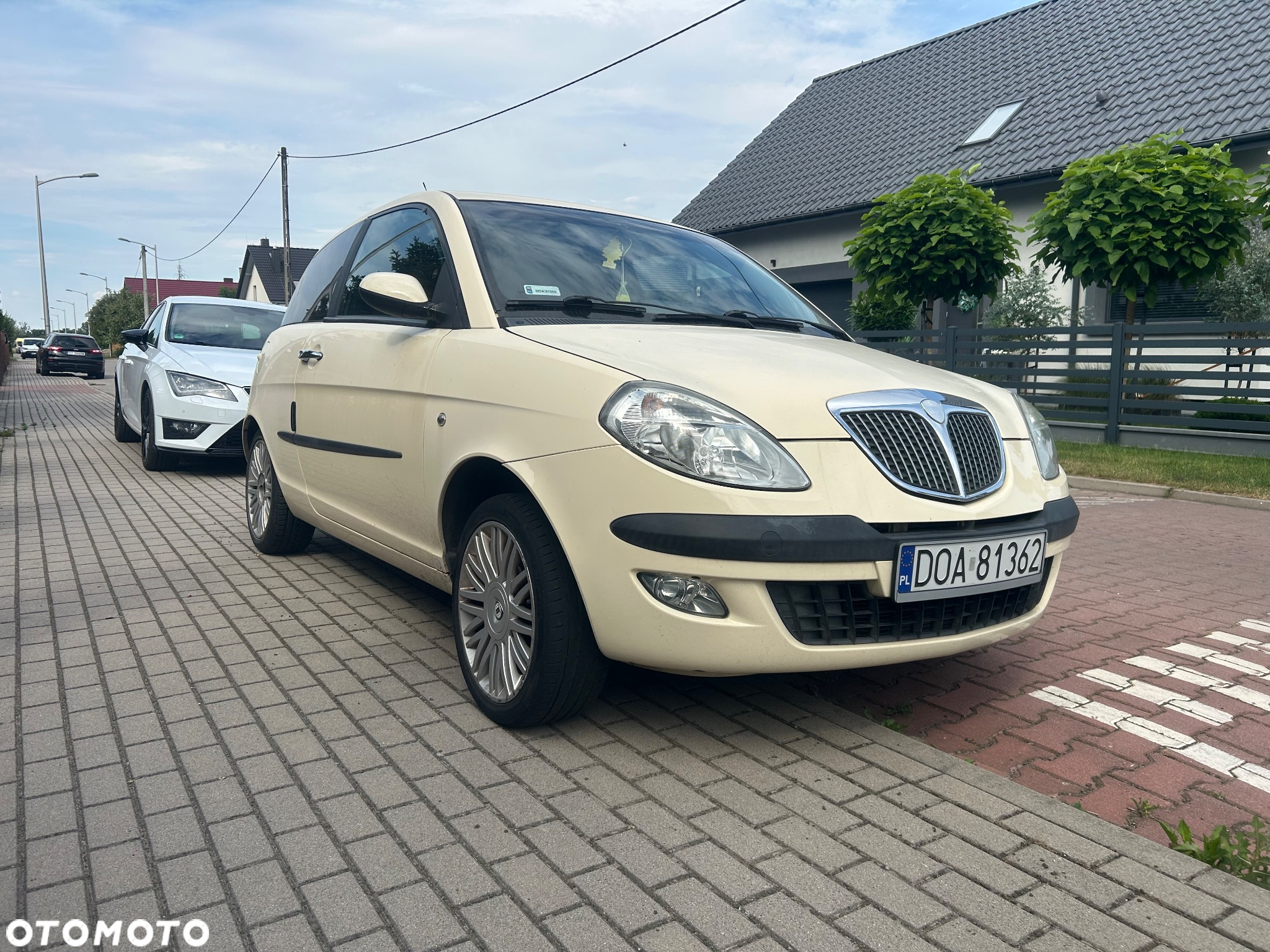 Lancia Ypsilon - 2
