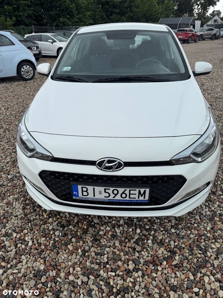 Hyundai i20 - 3