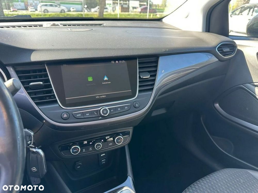 Opel Crossland X - 8