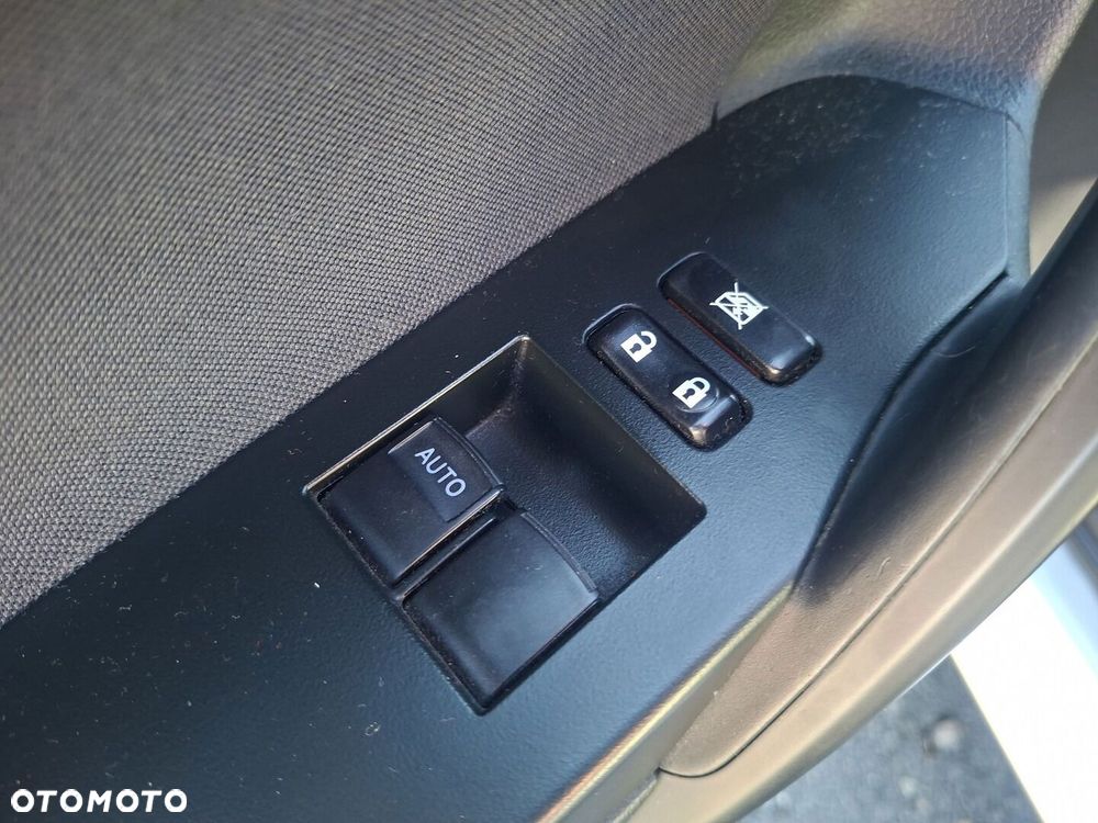 Toyota Auris - 23