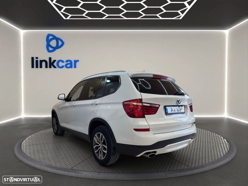 BMW X3 18 d sDrive Advantage Auto - 4