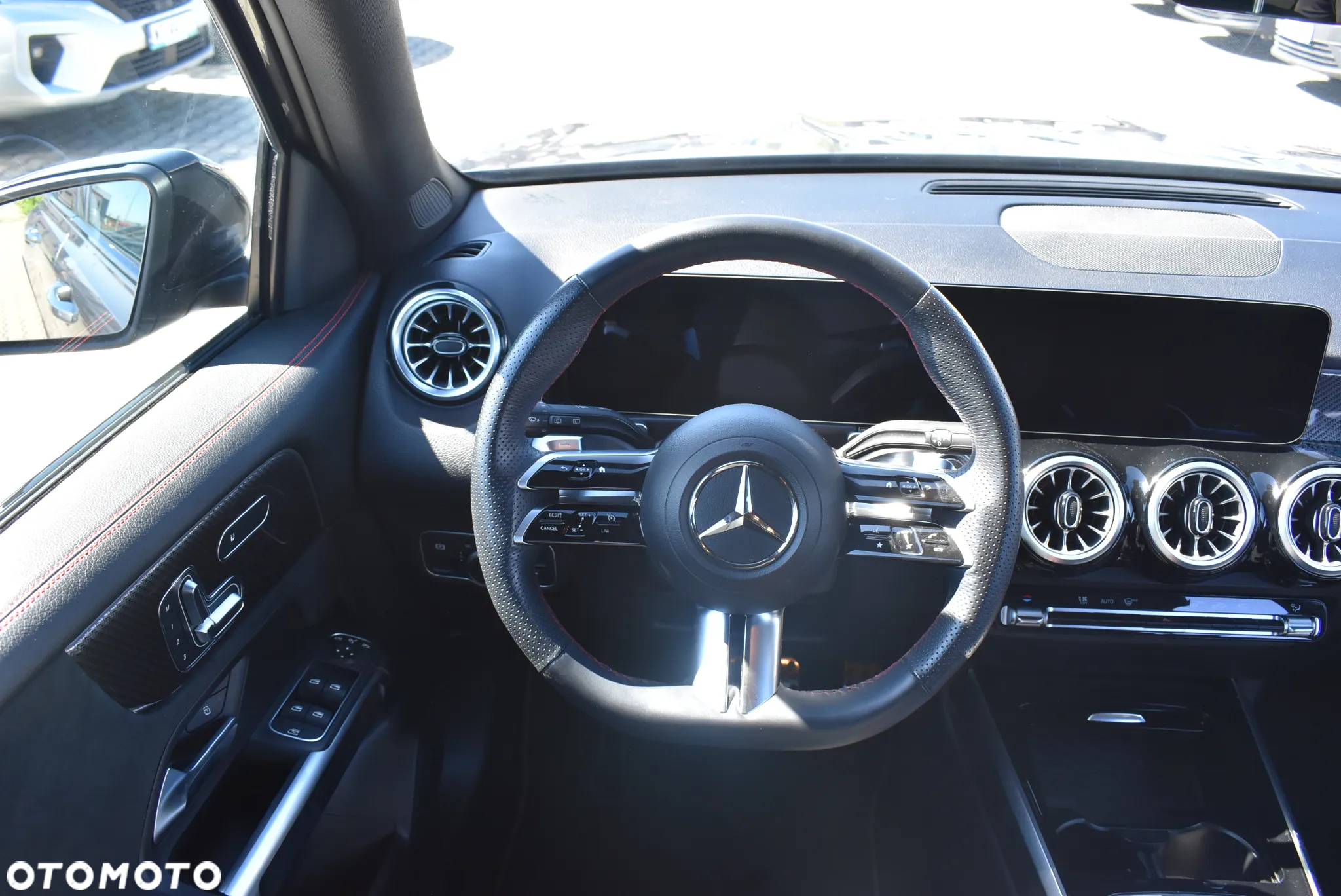 Mercedes-Benz GLB 200 d 4-Matic 8G-DCT - 23
