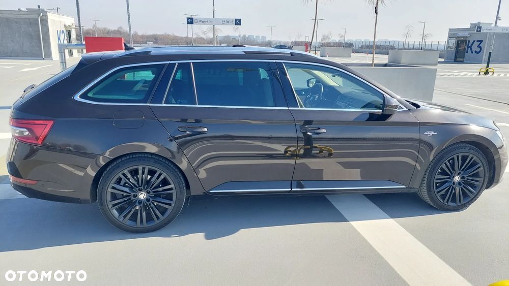 Skoda Superb 2.0 TSI 4x4 L&K DSG - 2
