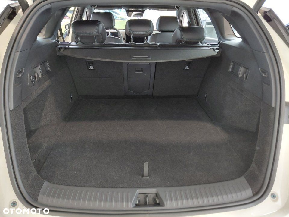 BYD Seal 6 - 12