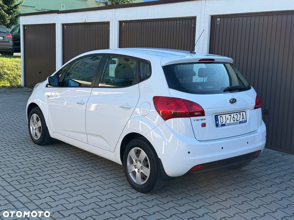 Kia Venga 1.6 M - 4
