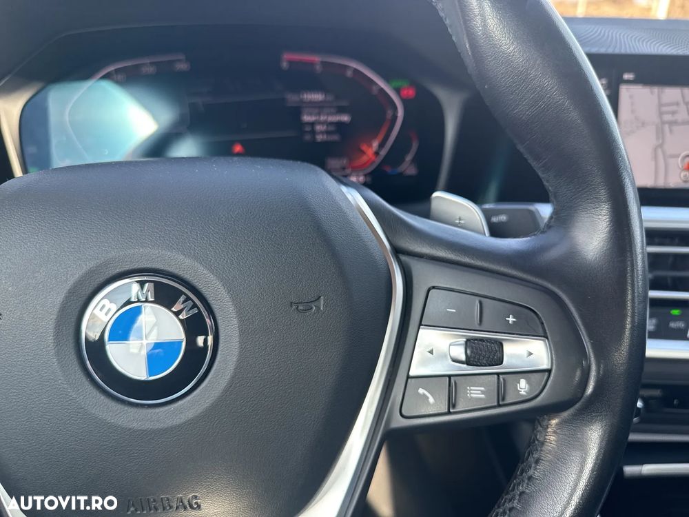 BMW Seria 3 320d Aut. Luxury Line - 19