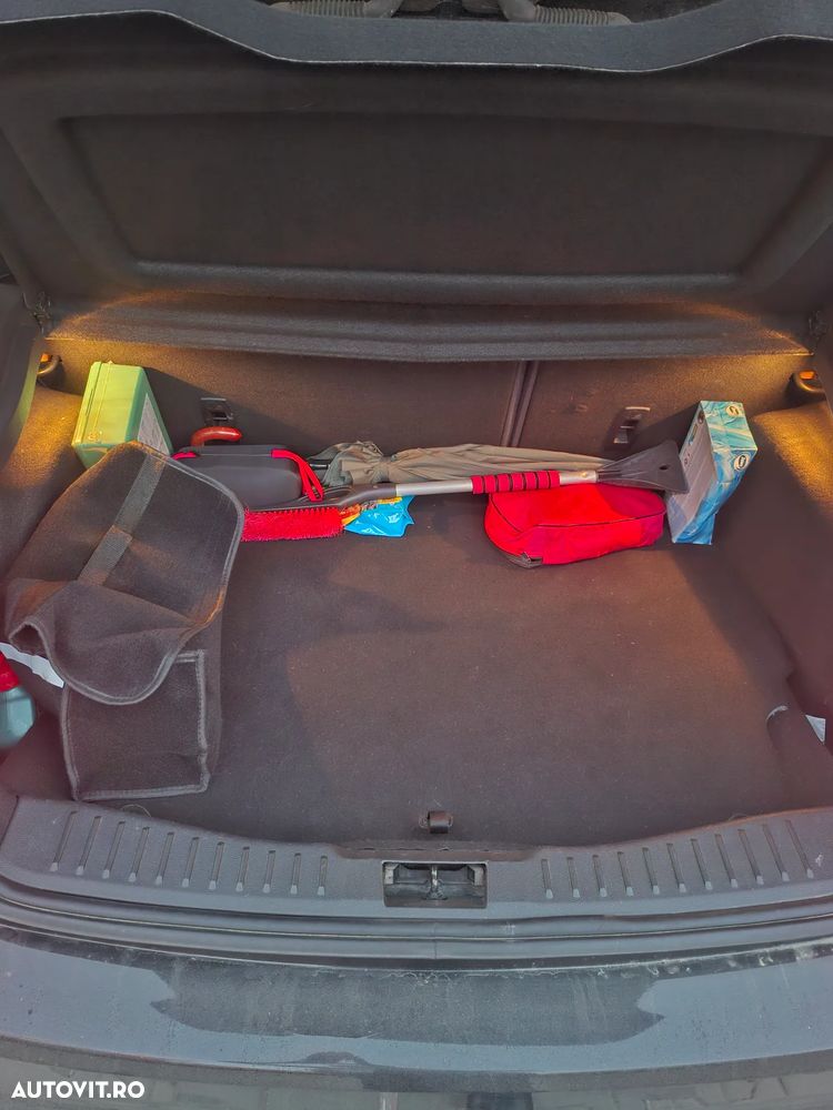 Ford Focus - 7