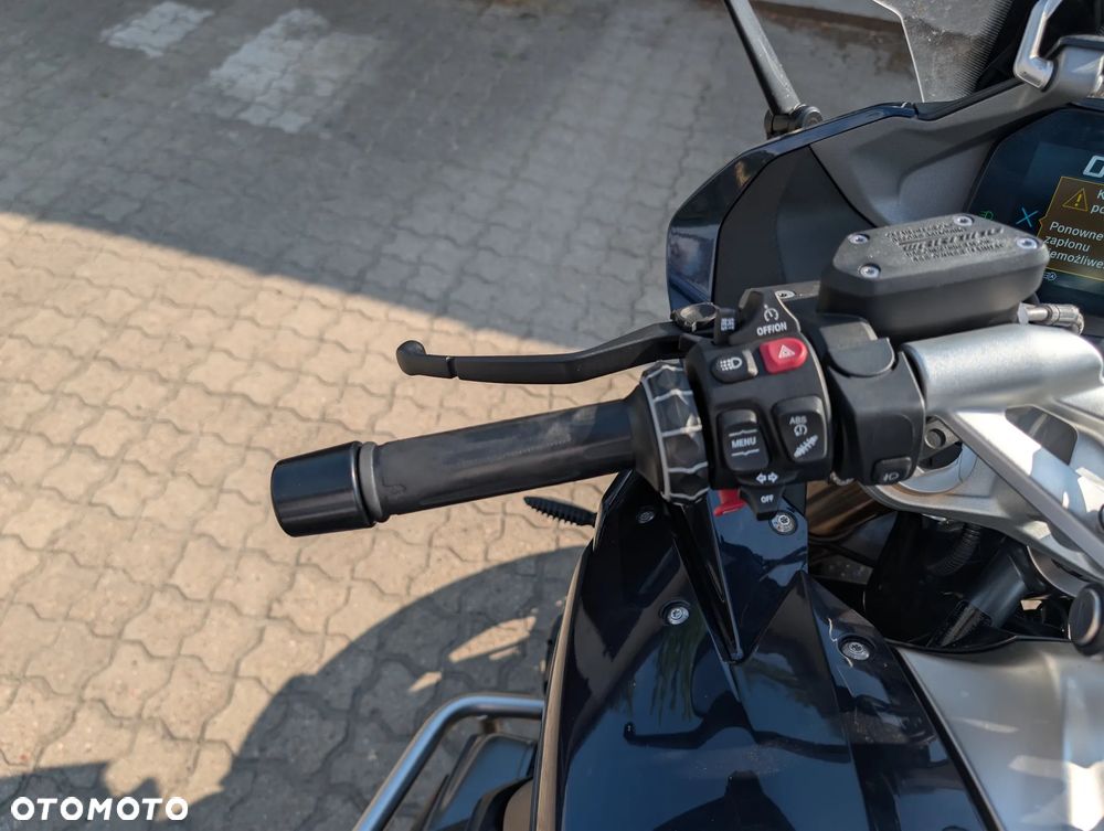 BMW RS - 12