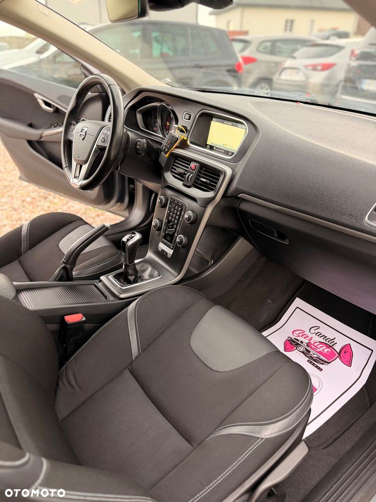 Volvo V40 - 11