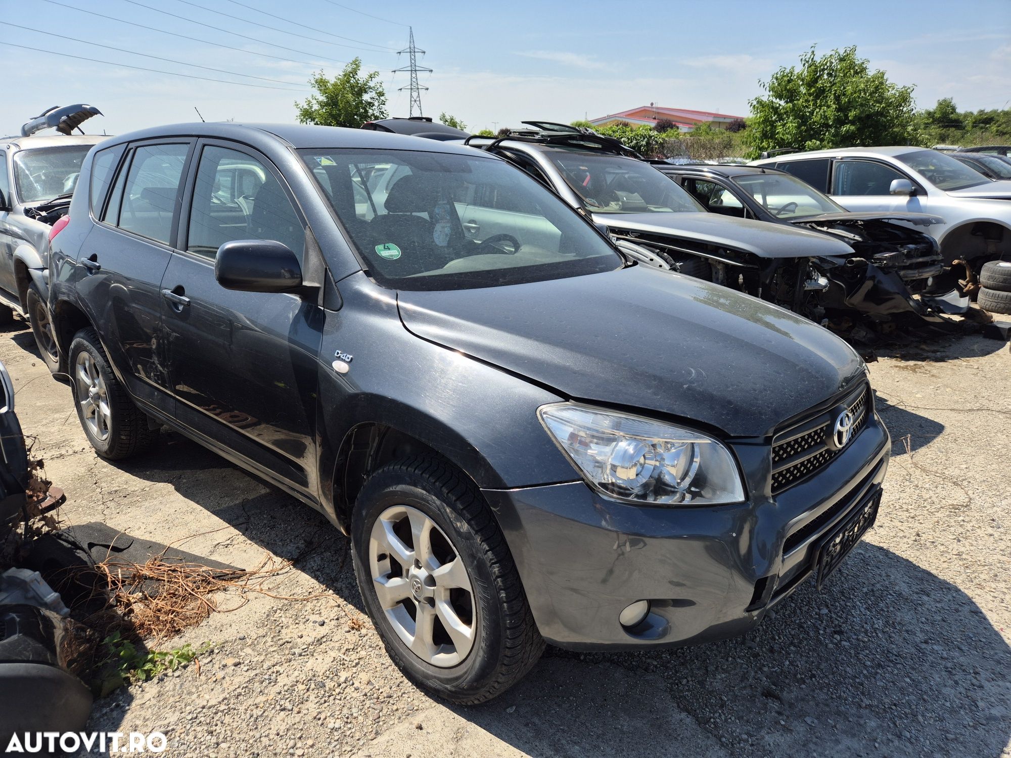 Dezmembram Toyota Rav 4 2007 2.2d 4x4 - 1