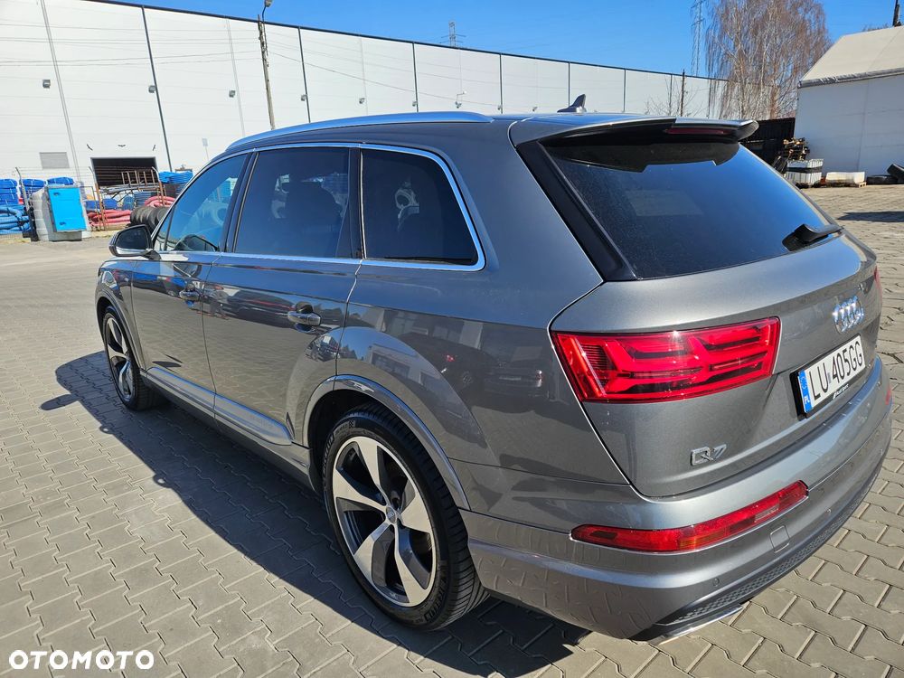 Audi Q7 - 6