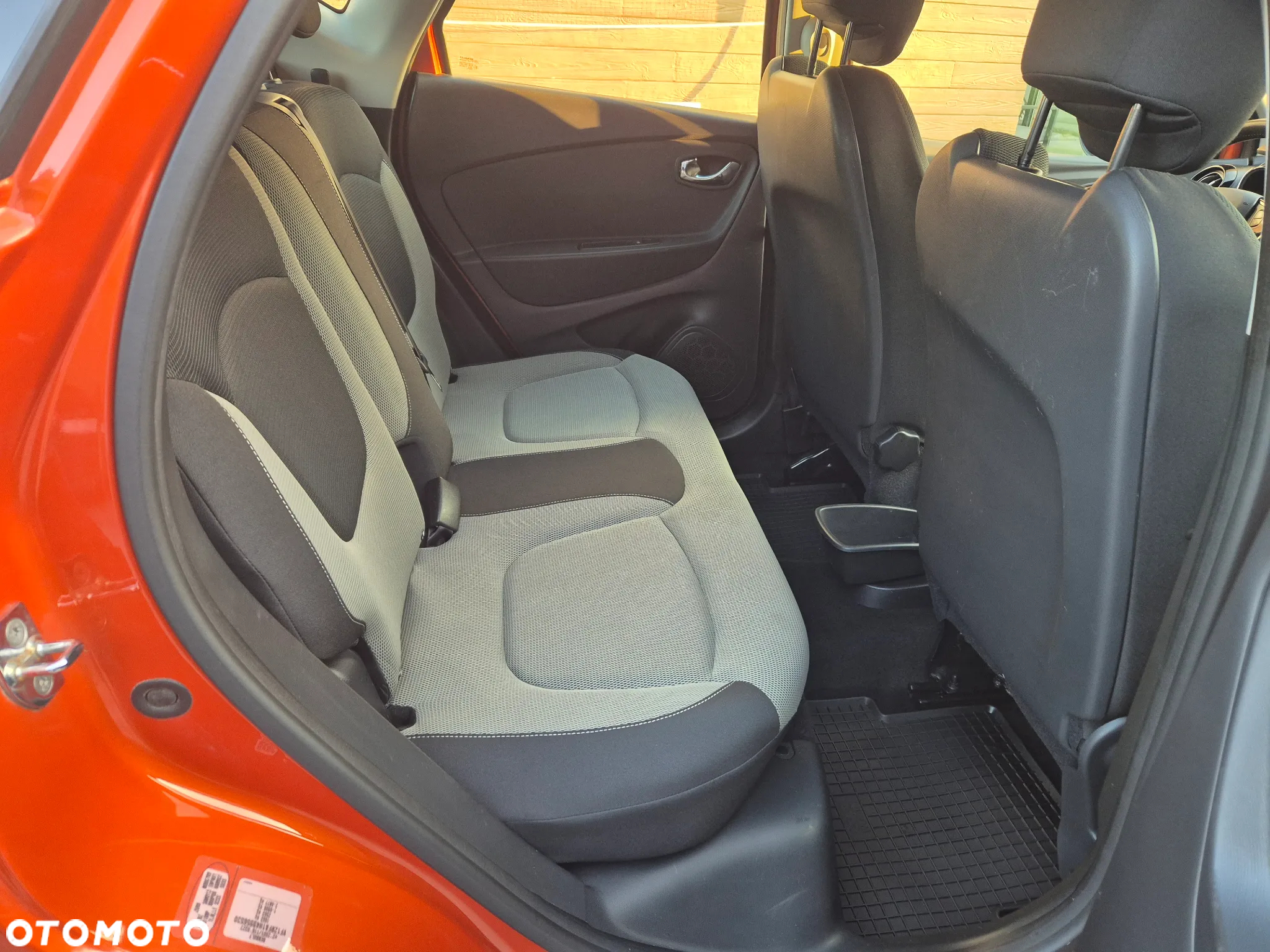 Renault Captur (ENERGY) TCe 90 LIFE - 18
