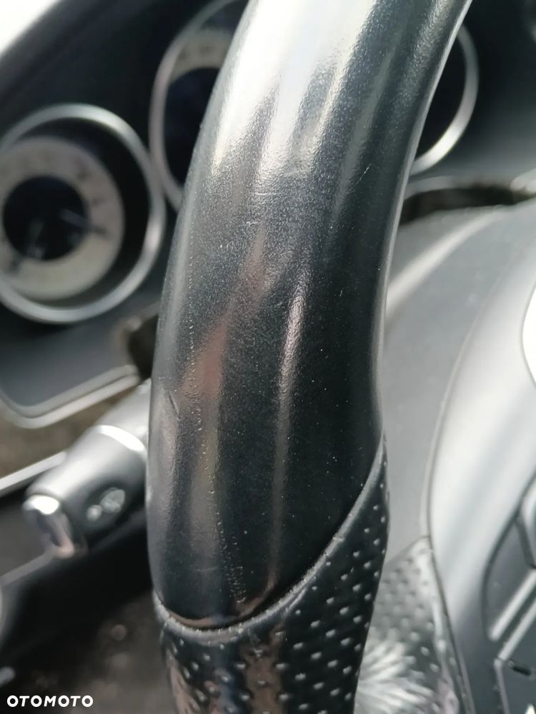 Mercedes-Benz Klasa E 220 CDI 7G-TRONIC Avantgarde - 35