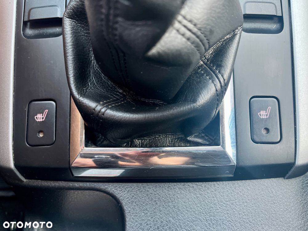 Suzuki Grand Vitara - 32