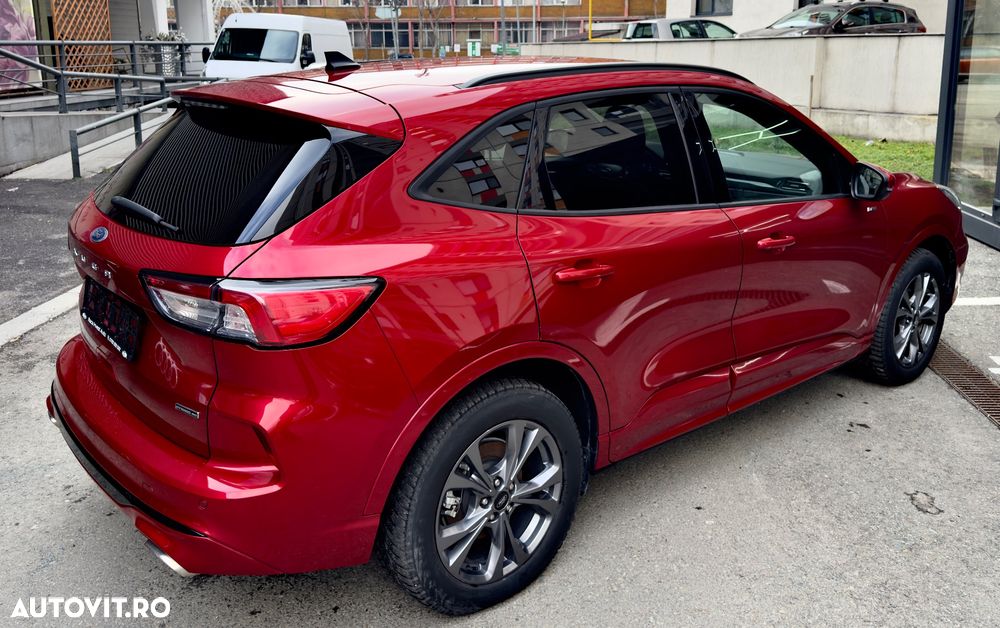 Ford Kuga 2.5 Duratec FHEV 4x4 ST-LINE X - 4