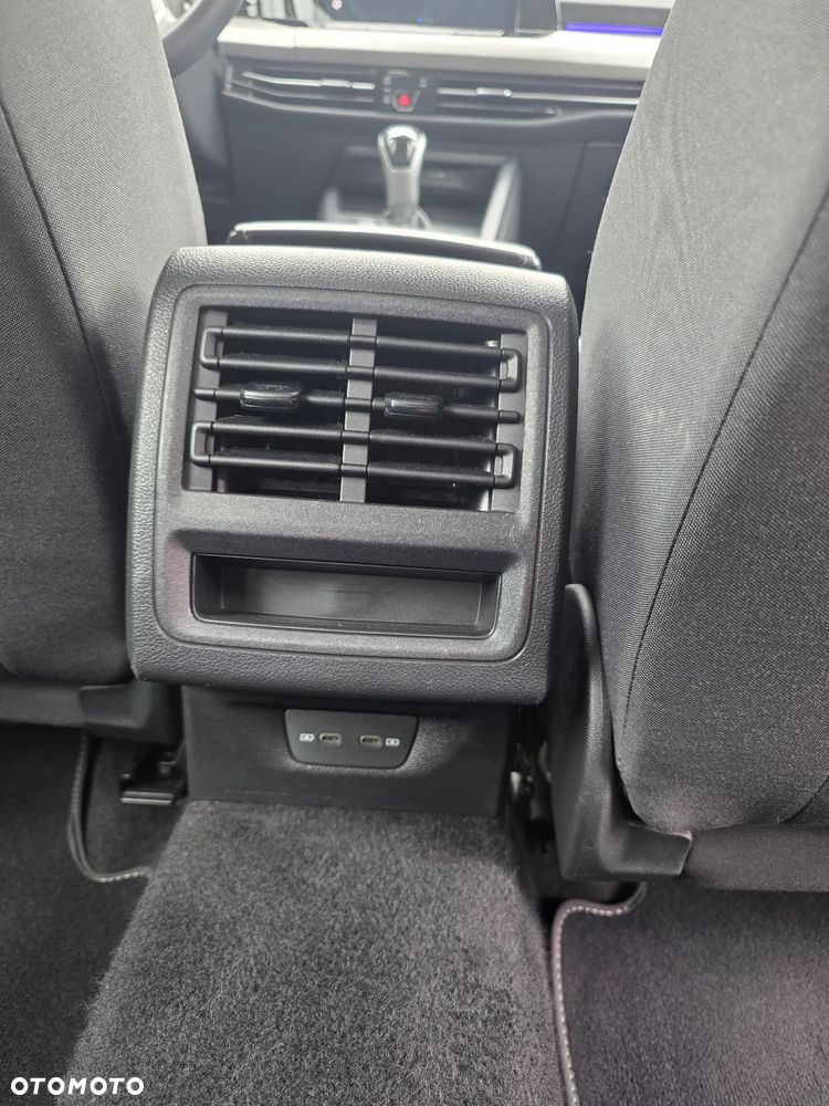 Volkswagen Golf 2.0 TDI Life - 17