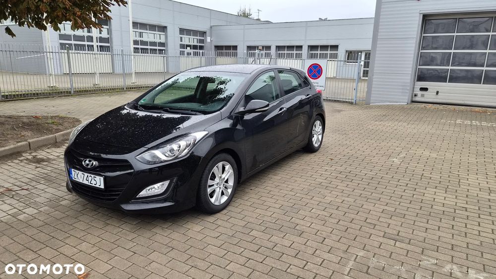 Hyundai i30 1.4 Premium - 1