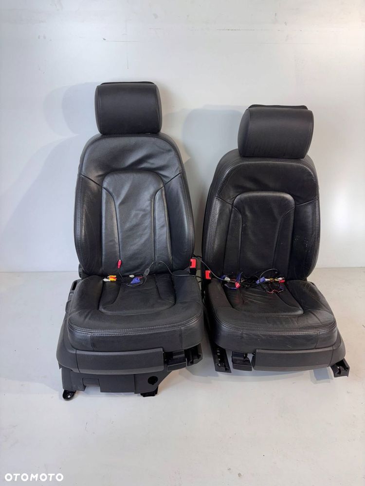 Audi Q7 4L 2009 Komplet Fotele SKÓRA CZARNA Z EKRANAMI GRZANE SCHOWKI - 2