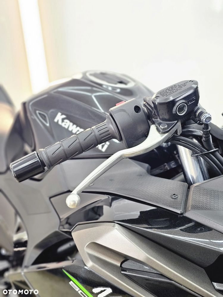 Kawasaki Ninja 500 - 26