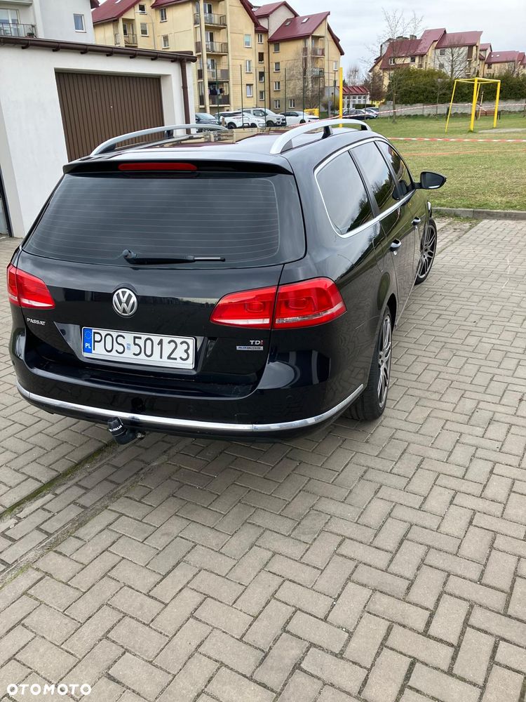 Volkswagen Passat 1.6 TDI DPF BlueMot Comfortline - 3