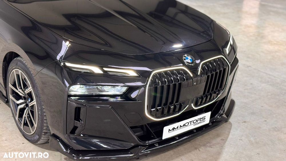 BMW Seria 7 740d xDrive MHEV - 9