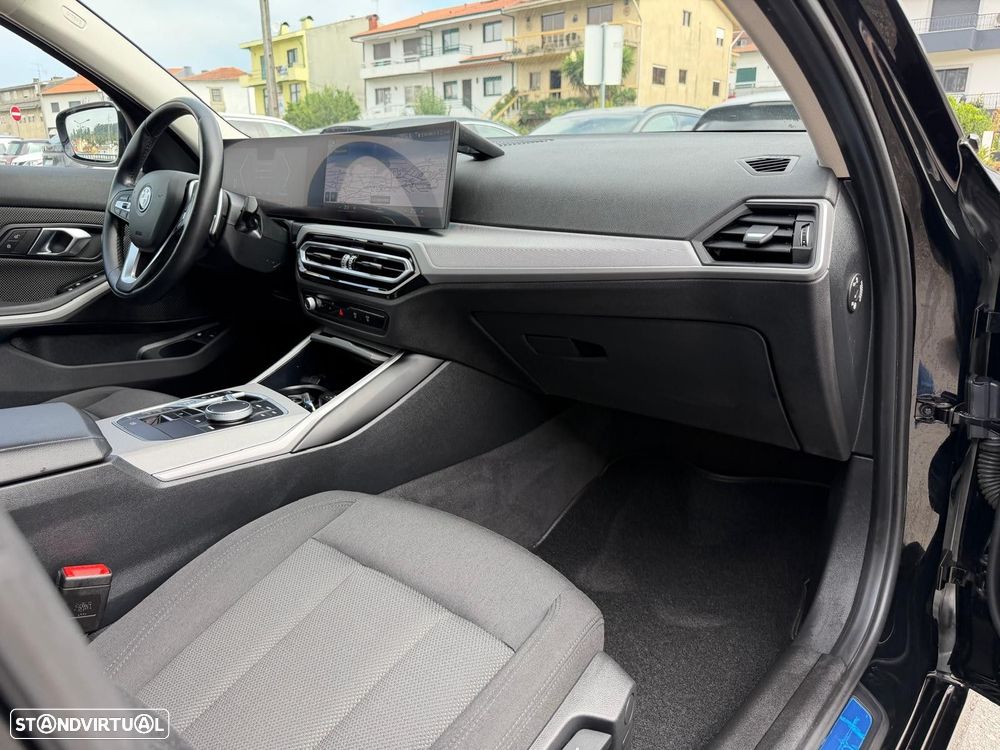 BMW 320 e Auto - 17