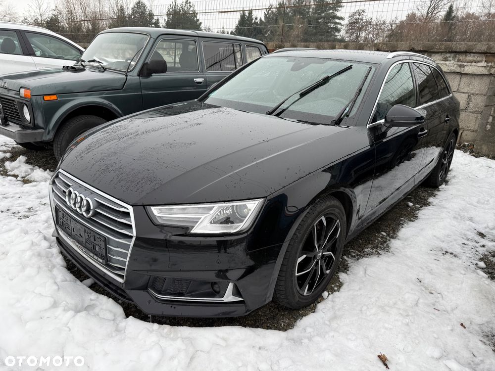 Audi A4 Avant 40 TDI quattro S tronic S line - 1