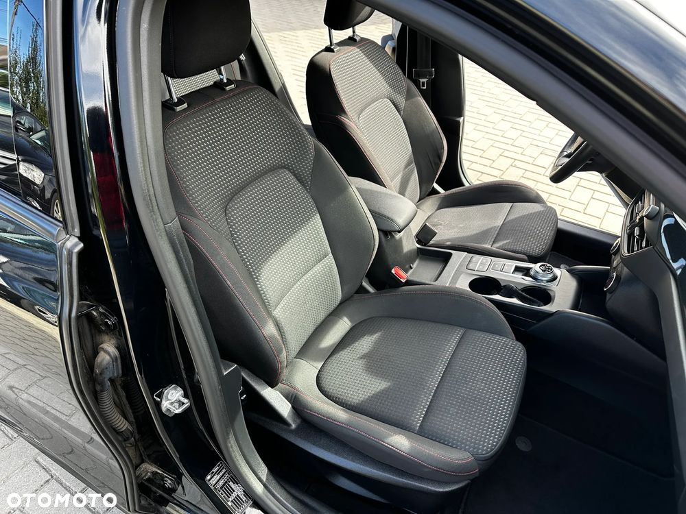 Ford Focus - 23
