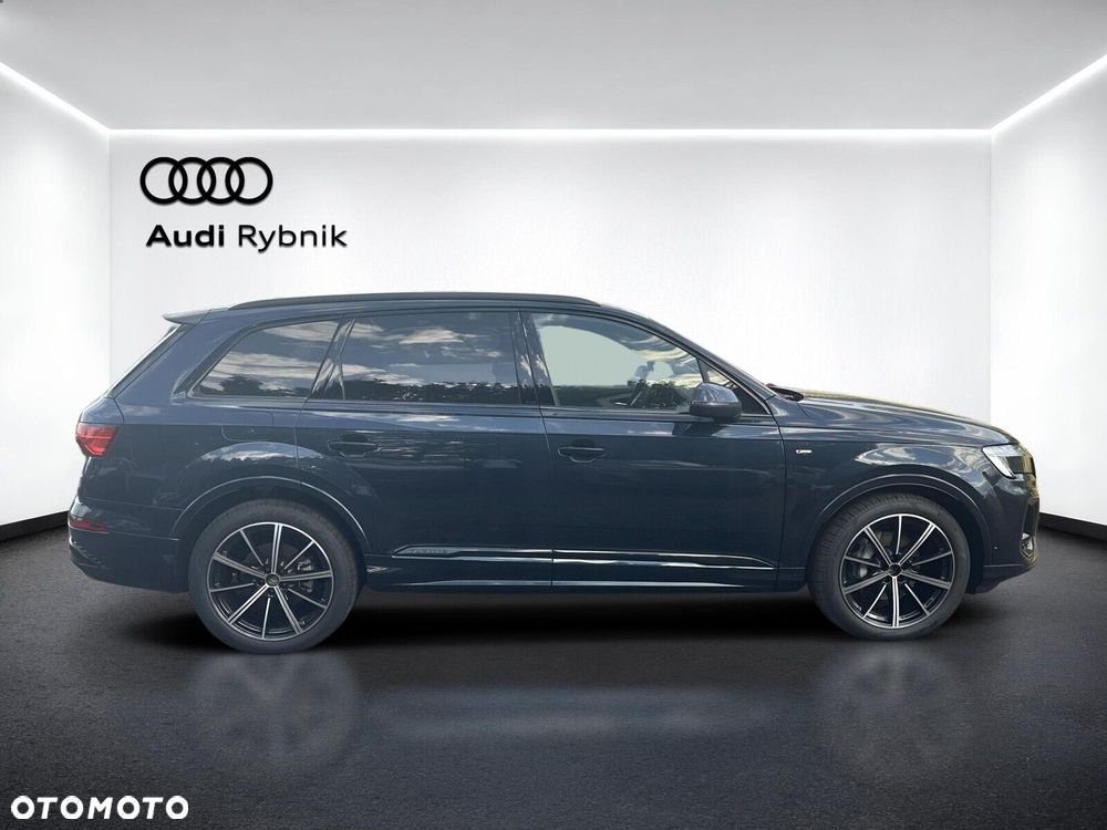 Audi Q7 - 7