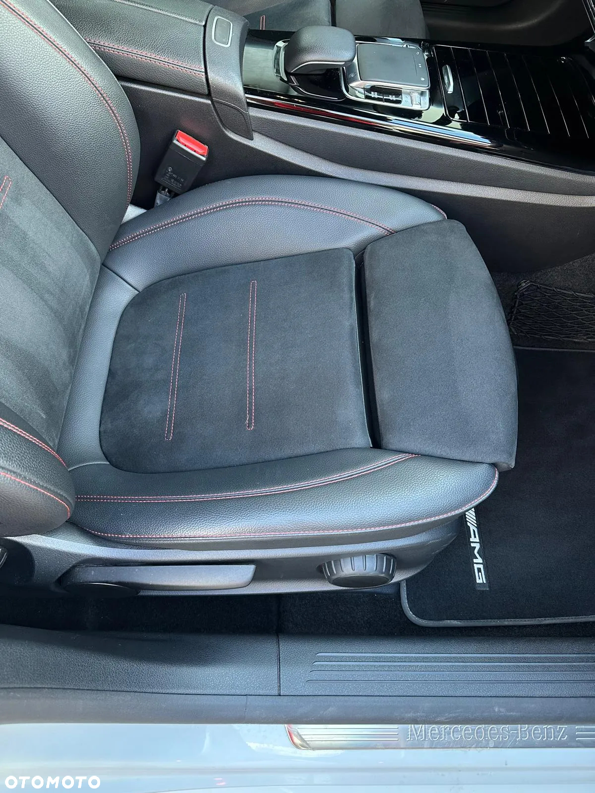 Mercedes-Benz CLA - 14